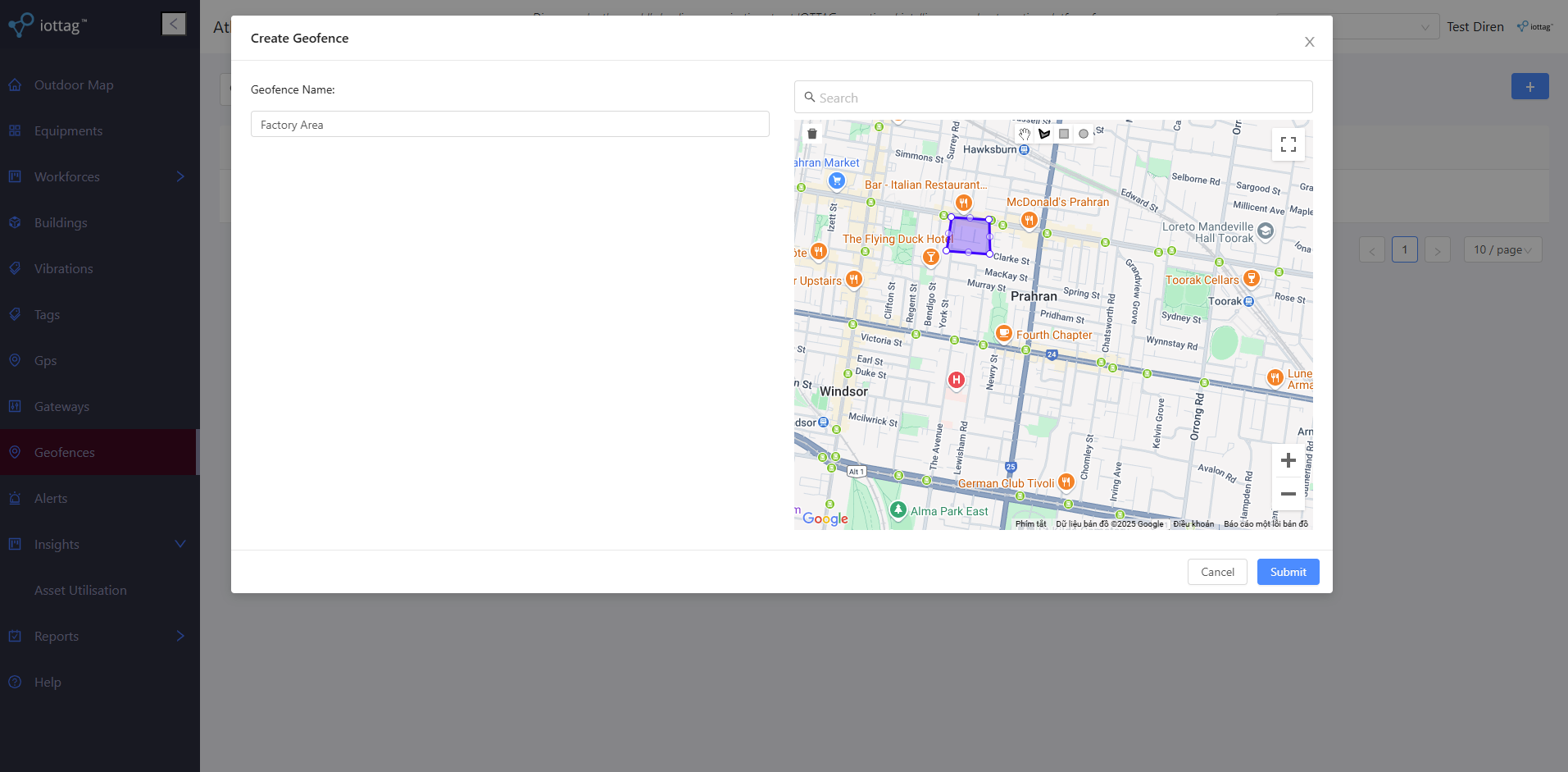 Drawing a geofence on the map